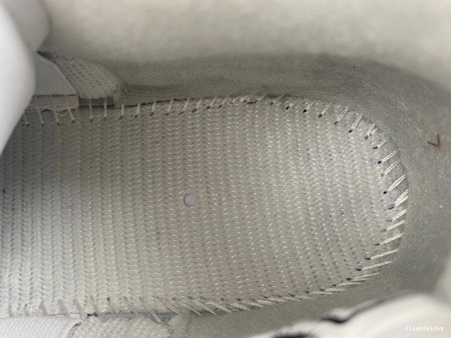 Retro 4 Laser 30th Jordan Anniversary 705333-105 0719